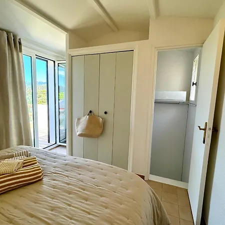 Adorable Duplex Vue 5 Min A Pied De Santa Giulia 펜션 *