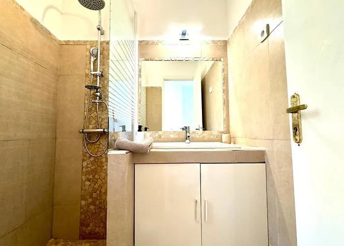 Casa de Férias Adorable Duplex Vue 5 Min à Pied De Santa Giulia *