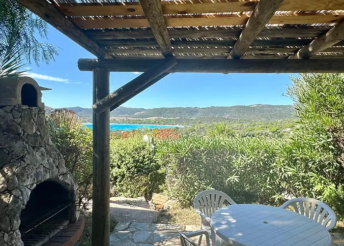 Adorable Duplex Vue 5 Min à Pied De Santa Giulia Casa de Férias